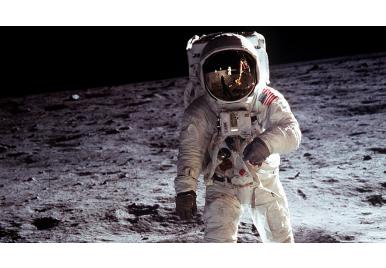 Maanlandingsheadset van Neil Armstrong was van Plantronics