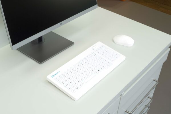 Purekeys compact medisch toetsenbord met beeldscherm (medical keyboard)